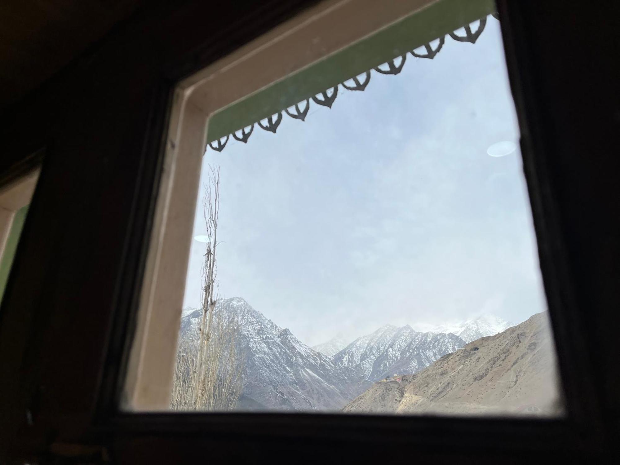 Snowflake Homestay Gondhla Экстерьер фото